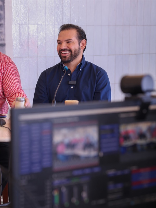 Mesa de análisis en Radio Fórmula Veracruz.